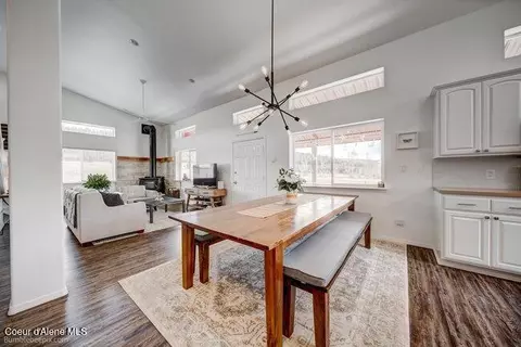 Dining - 200 Agte Rd, Plummer, ID 83851 photo 1 of 1