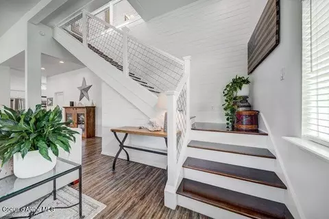 Entry Way - 200 Agte Rd, Plummer, ID 83851 photo 1 of 2
