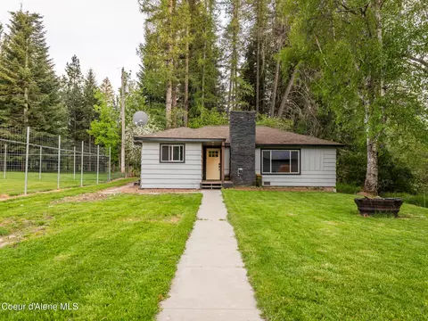 1356 Sagle Rd, Sagle, ID 83860