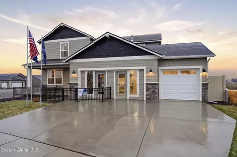 5381 E Aquila Ave, Post Falls, ID 83854