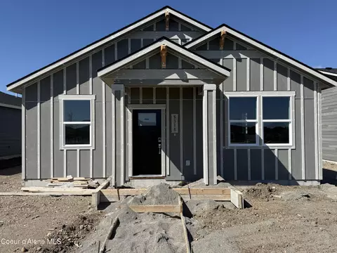 5318 E Antares Ln, Post Falls, ID 83854