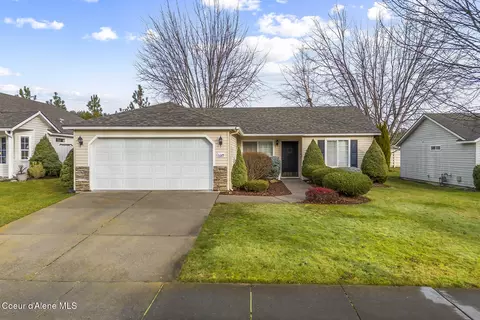 5377 E Steamboat Bnd, Post Falls, ID 83854