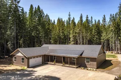 245 Lost Creek Ln, Priest River, ID 83856