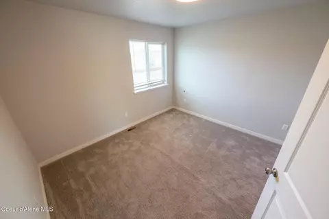 Bedroom - 1324 E Yellowstone Ave, Post Falls, ID 83854 photo 3 of 8