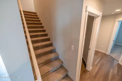 Entry Way - 1324 E Yellowstone Ave, Post Falls, ID 83854 photo 3 of 3
