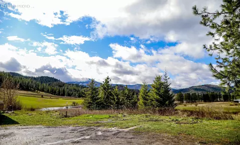 Nka May Court, Cataldo, ID 83810