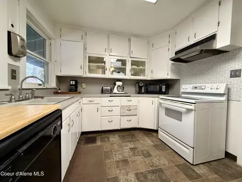 Kitchen - 910 Main St, Wardner, ID 83837 photo 1 of 1