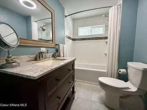 Bath - 910 Main St, Wardner, ID 83837 photo 7 of 7