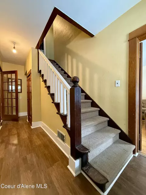Entry Way - 910 Main St, Wardner, ID 83837 photo 1 of 1