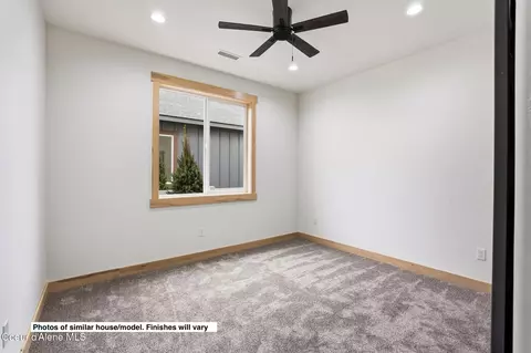 Bedroom - 171 Backtrack Rd, Sandpoint, ID 83864 photo 4 of 5