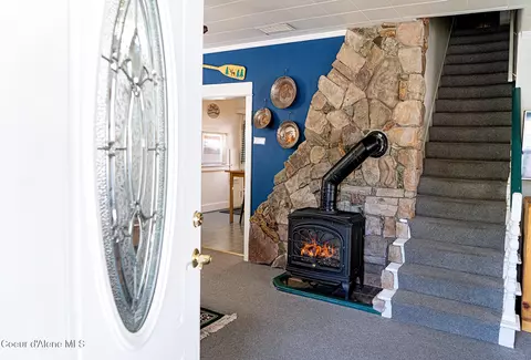 Entry Way - 5 W Mill Ave, Kellogg, ID 83837 photo 1 of 1