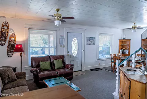 Living - 5 W Mill Ave, Kellogg, ID 83837 photo 3 of 3