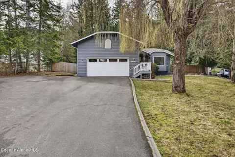 4864 E Upper Hayden Lake Rd, Hayden, ID 83835