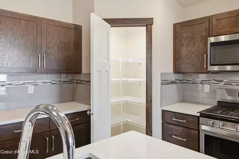 Kitchen - 276 W Blanton Ave, Post Falls, ID 83854 photo 1 of 4
