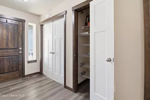 Entry Way - 276 W Blanton Ave, Post Falls, ID 83854 photo 2 of 3