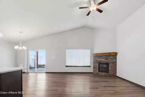 Living - 276 W Blanton Ave, Post Falls, ID 83854 photo 2 of 2