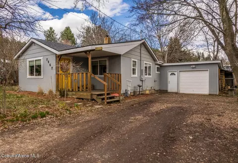 7467 Wells St, Bonners Ferry, ID 83805