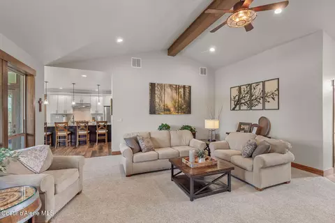 Living - 12835 N Sunflower Loop, Hayden, ID 83835 photo 4 of 4