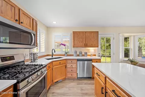 Kitchen - 2815 N Slice Dr, Post Falls, ID 83854 photo 1 of 4