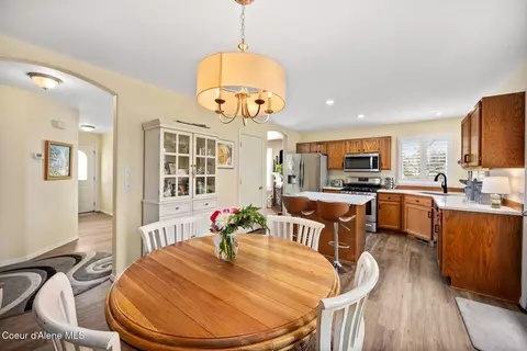 Dining - 2815 N Slice Dr, Post Falls, ID 83854 photo 3 of 3
