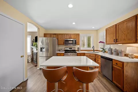 Kitchen - 2815 N Slice Dr, Post Falls, ID 83854 photo 3 of 4