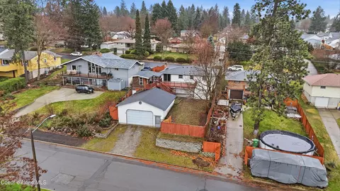 View/Area - 3703 E 18th Ave, Spokane, WA 99223 photo 3 of 12
