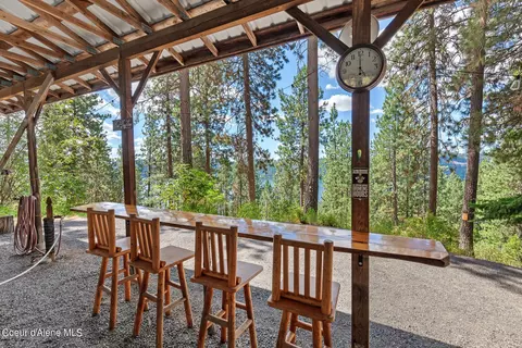 2396 E Crows Nest Rd, Harrison, ID 83833 photo 3