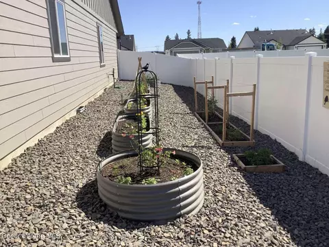 Exterior - 16152 N Hadley Loop, Rathdrum, ID 83858 photo 6 of 10