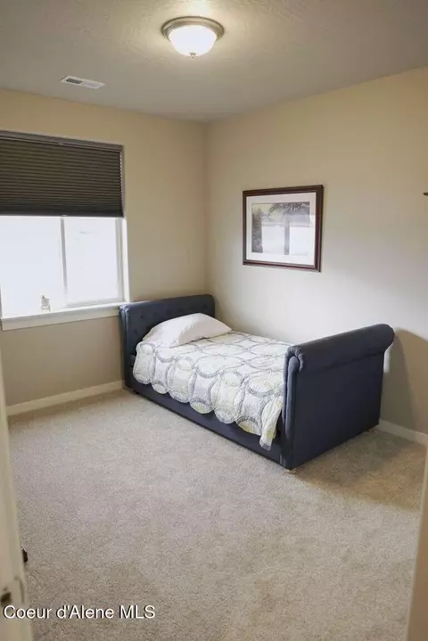 Bedroom - 16152 N Hadley Loop, Rathdrum, ID 83858 photo 1 of 2