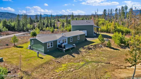 1713 Bugle Point Rd, Saint Maries, ID 83861
