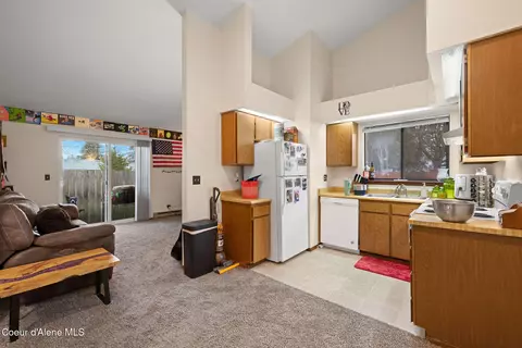 Kitchen - 126 E Willow Tree Ln, Hayden, ID 83835 photo 2 of 3