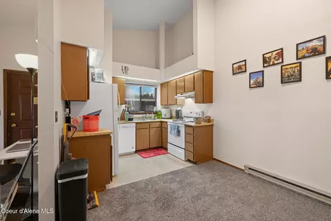 Kitchen - 126 E Willow Tree Ln, Hayden, ID 83835 photo 1 of 3