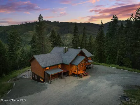 Exterior - 21807 E Doyle Rd, Cataldo, ID 83810 photo 3 of 26