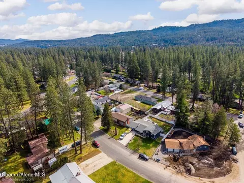 View/Area - 4180 Evergreen Dr, Post Falls, ID 83854 photo 3 of 4