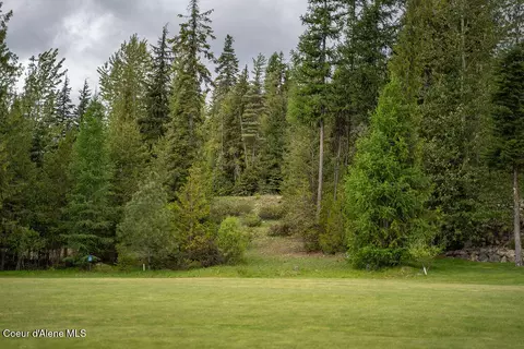 207 Long Dr, Priest River, ID 83856