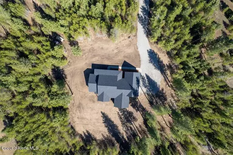 708 Tweedie Rd, Blanchard, ID 83804