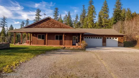 Exterior - 8919 E Challenge Rd, Hayden, ID 83835 photo 4 of 6