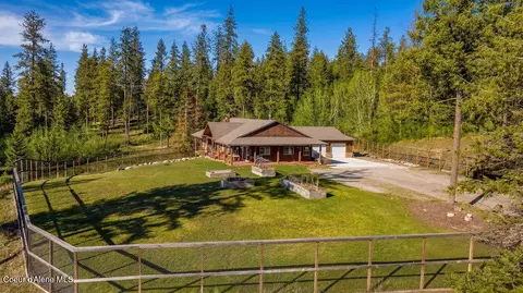 Exterior - 8919 E Challenge Rd, Hayden, ID 83835 photo 5 of 6