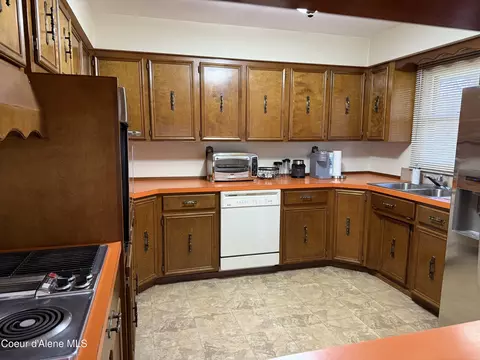 200 S Juniper Ct, Post Falls, ID 83854 photo 7