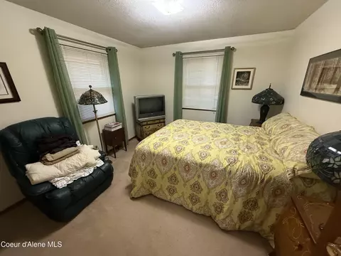 200 S Juniper Ct, Post Falls, ID 83854 photo 6
