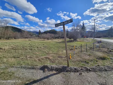 Nka S Latour Creek Rd, Cataldo, ID 83810