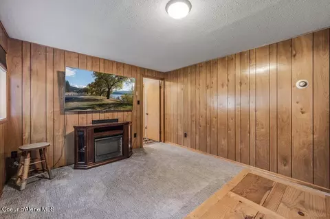 Living - 20355 Highway 2, Sandpoint, ID 83864 photo 3 of 3