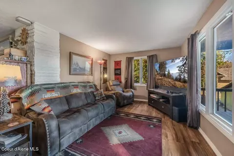 Living - 20355 Highway 2, Sandpoint, ID 83864 photo 1 of 3