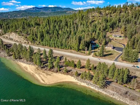 View/Area - 20355 Highway 2, Sandpoint, ID 83864 photo 8 of 9