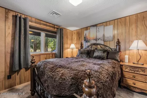 Bedroom - 20355 Highway 2, Sandpoint, ID 83864 photo 5 of 6