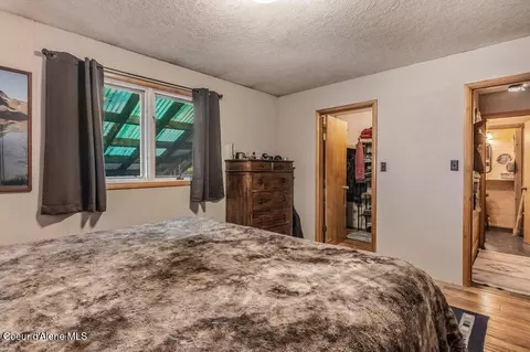 Bedroom - 20355 Highway 2, Sandpoint, ID 83864 photo 2 of 6