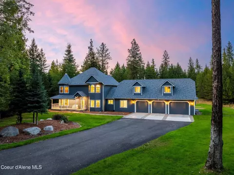 3825 English Point Rd, Hayden, ID 83835