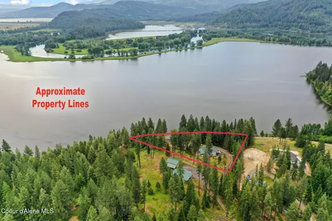 1611 Round Lake Rd, Saint Maries, ID 83861