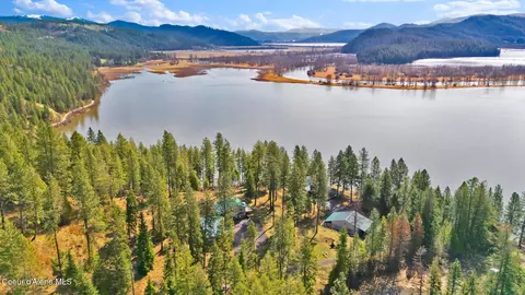 1695 E Round Lake Rd, Saint Maries, ID 83861