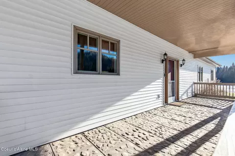 828 W Fork Eagle Creek Rd, Wallace, ID 83873 photo 3